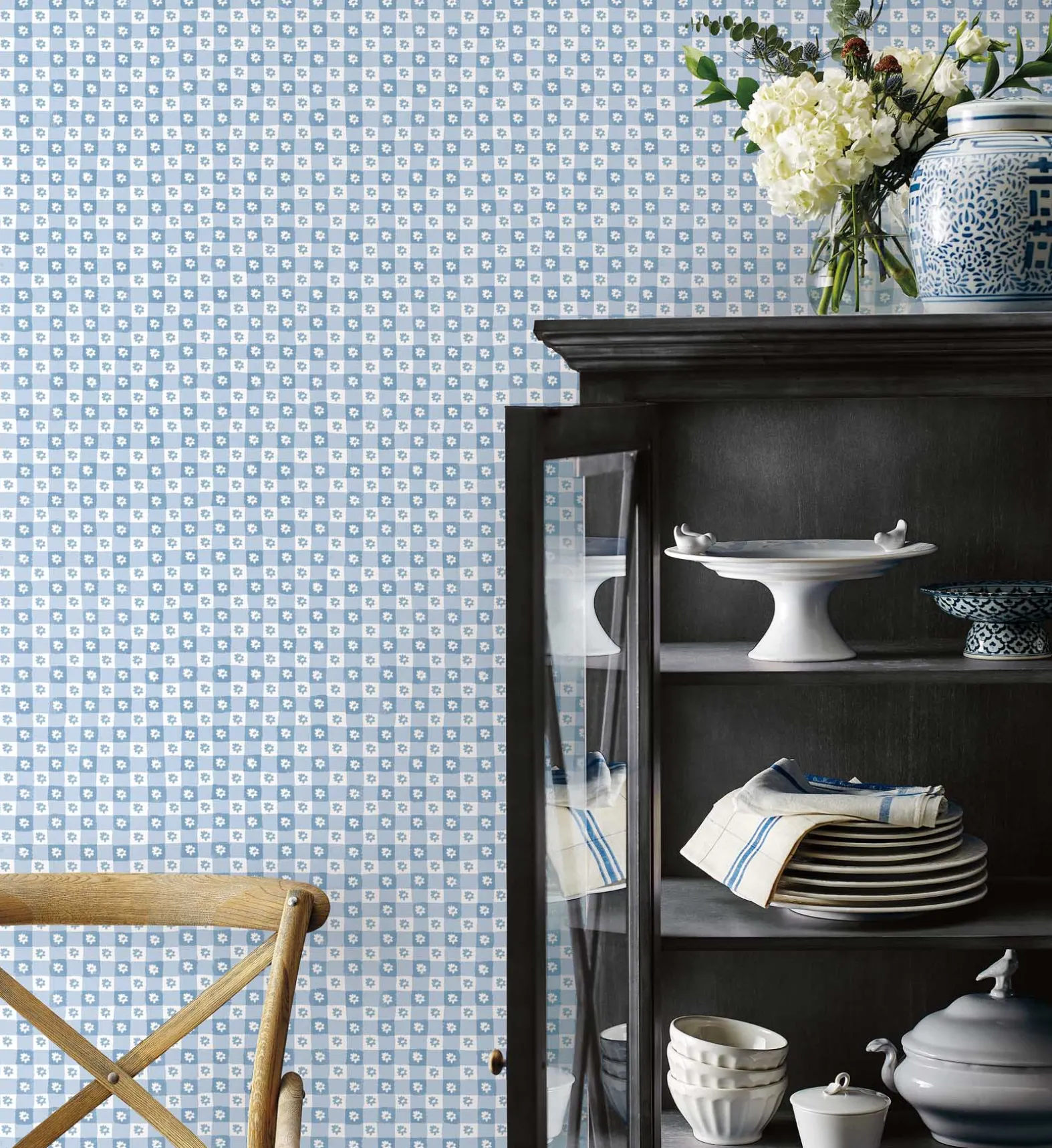 Daisy Gingham Peel & Stick Wallpaper