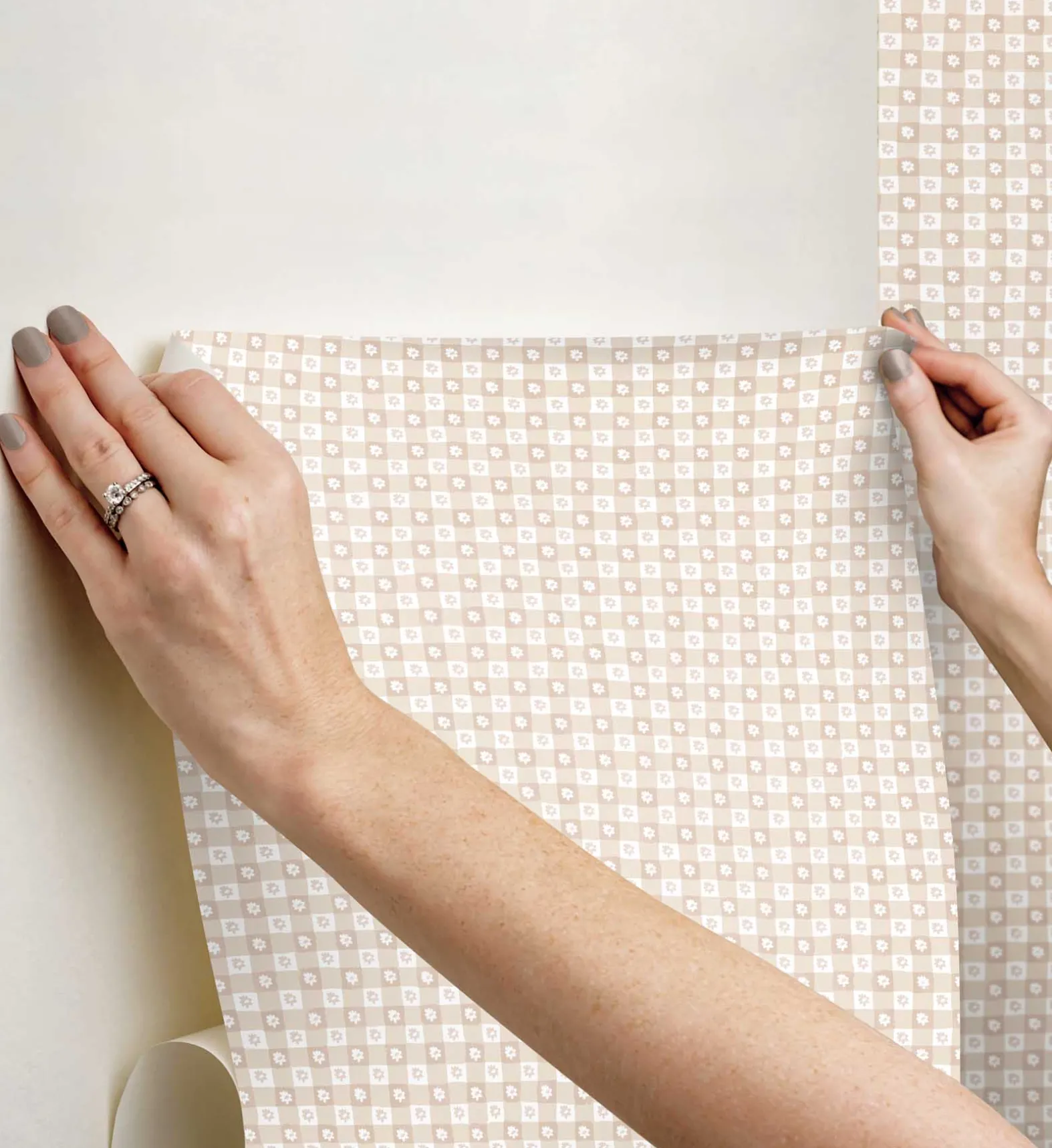 Daisy Gingham Peel & Stick Wallpaper