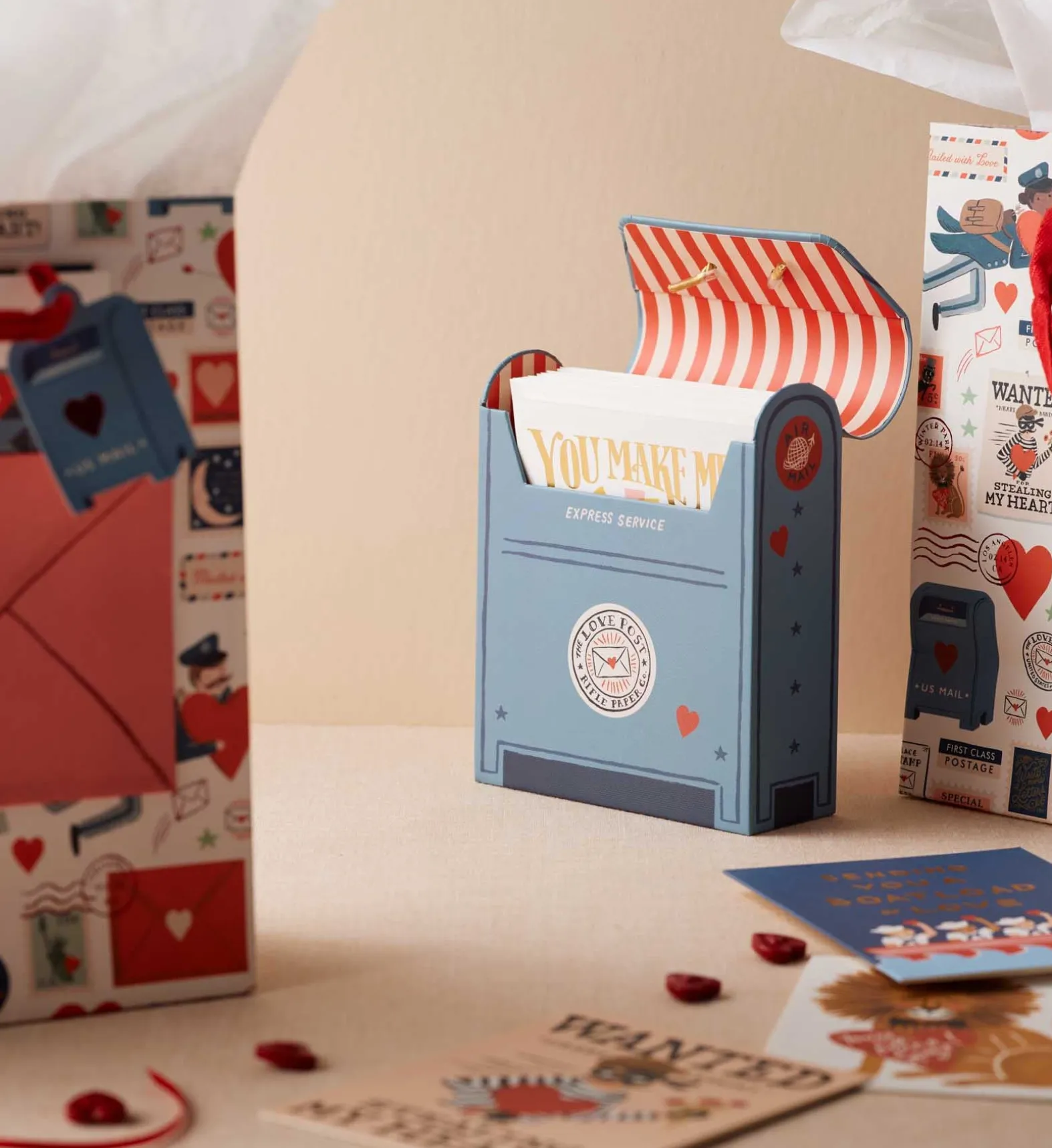 Essentials Card Box