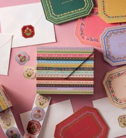 Essentials Card Box