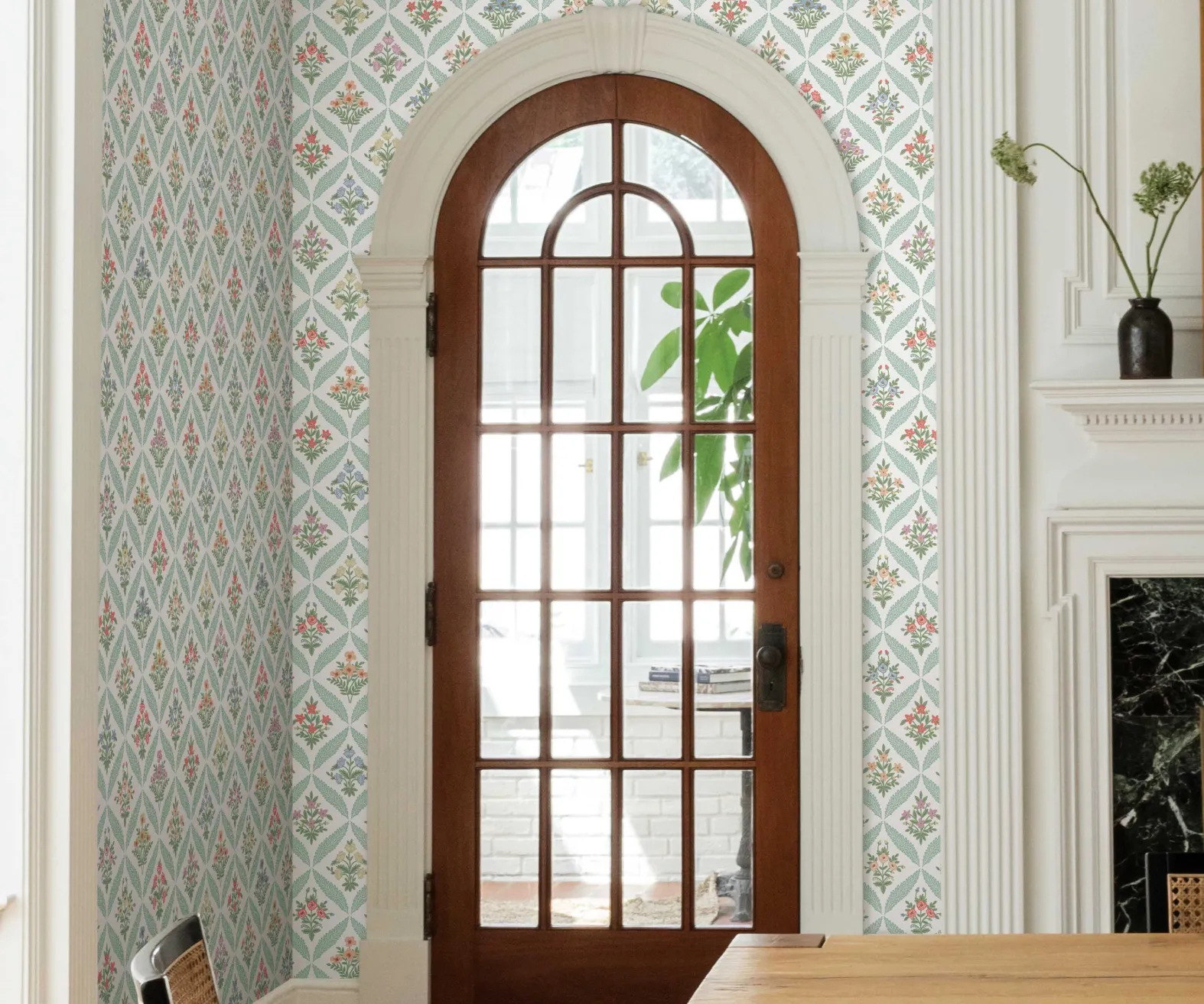 Estee Garden Wallpaper