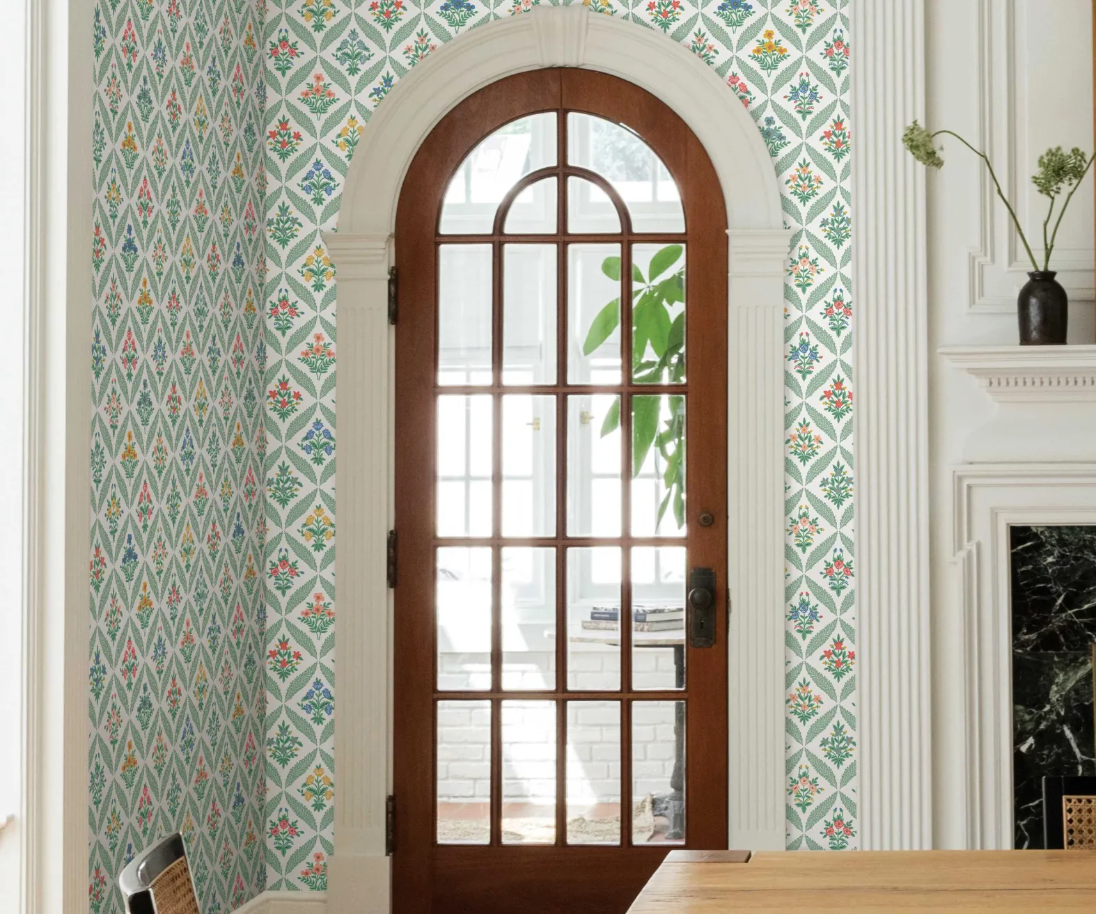 Estee Garden Wallpaper Sample
