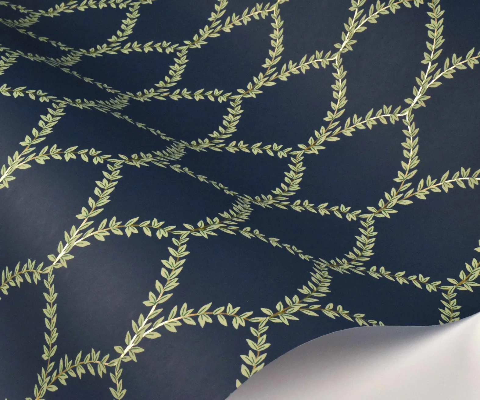 Laurel Wallpaper Sample
