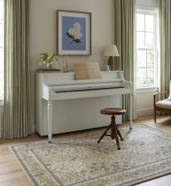 Laurel Wildwood Garden Power Loomed Rug