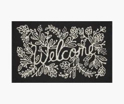 Minnie Welcome Wool-Hooked Rug