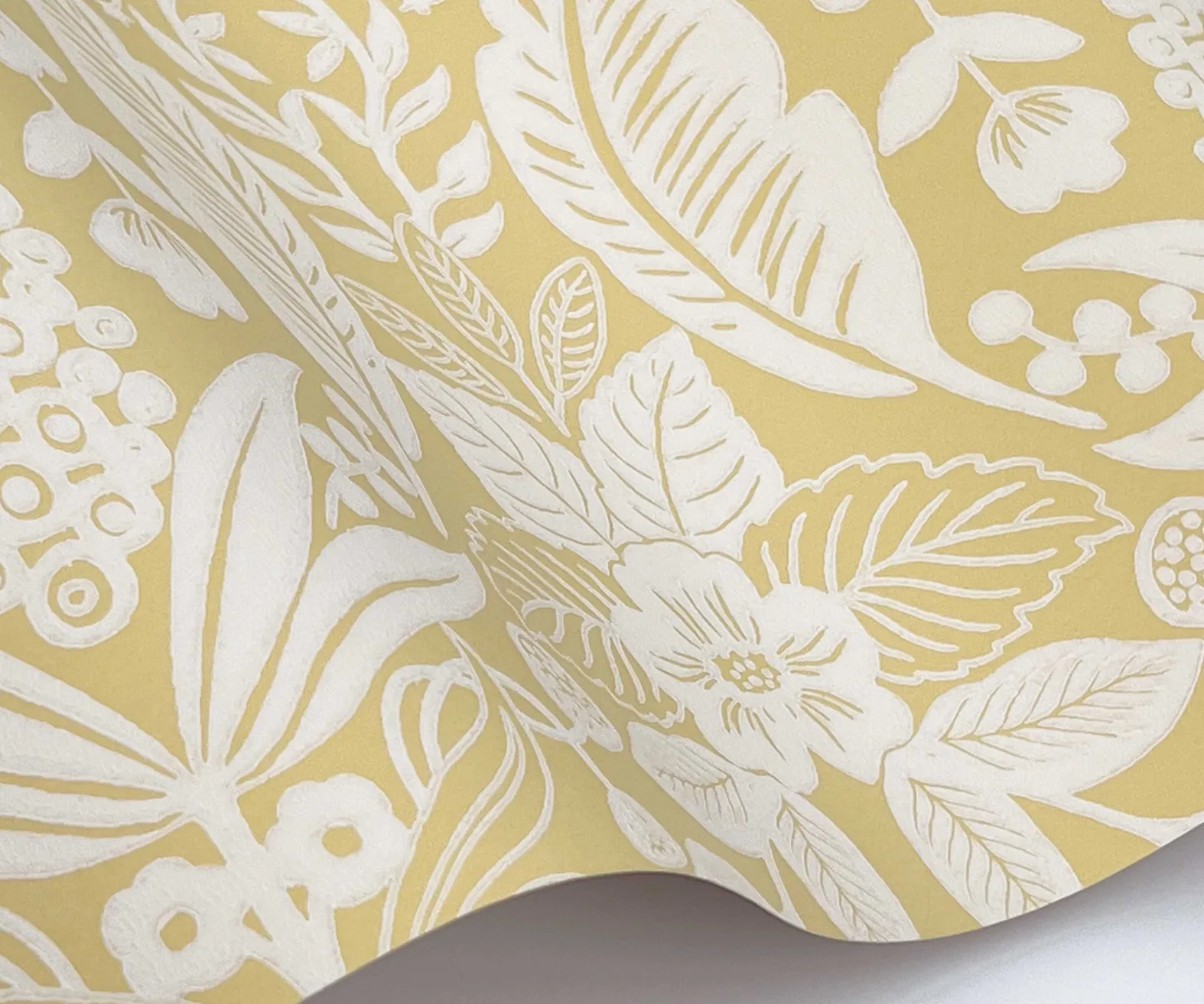 Pineapple Damask Wallpaper Sample