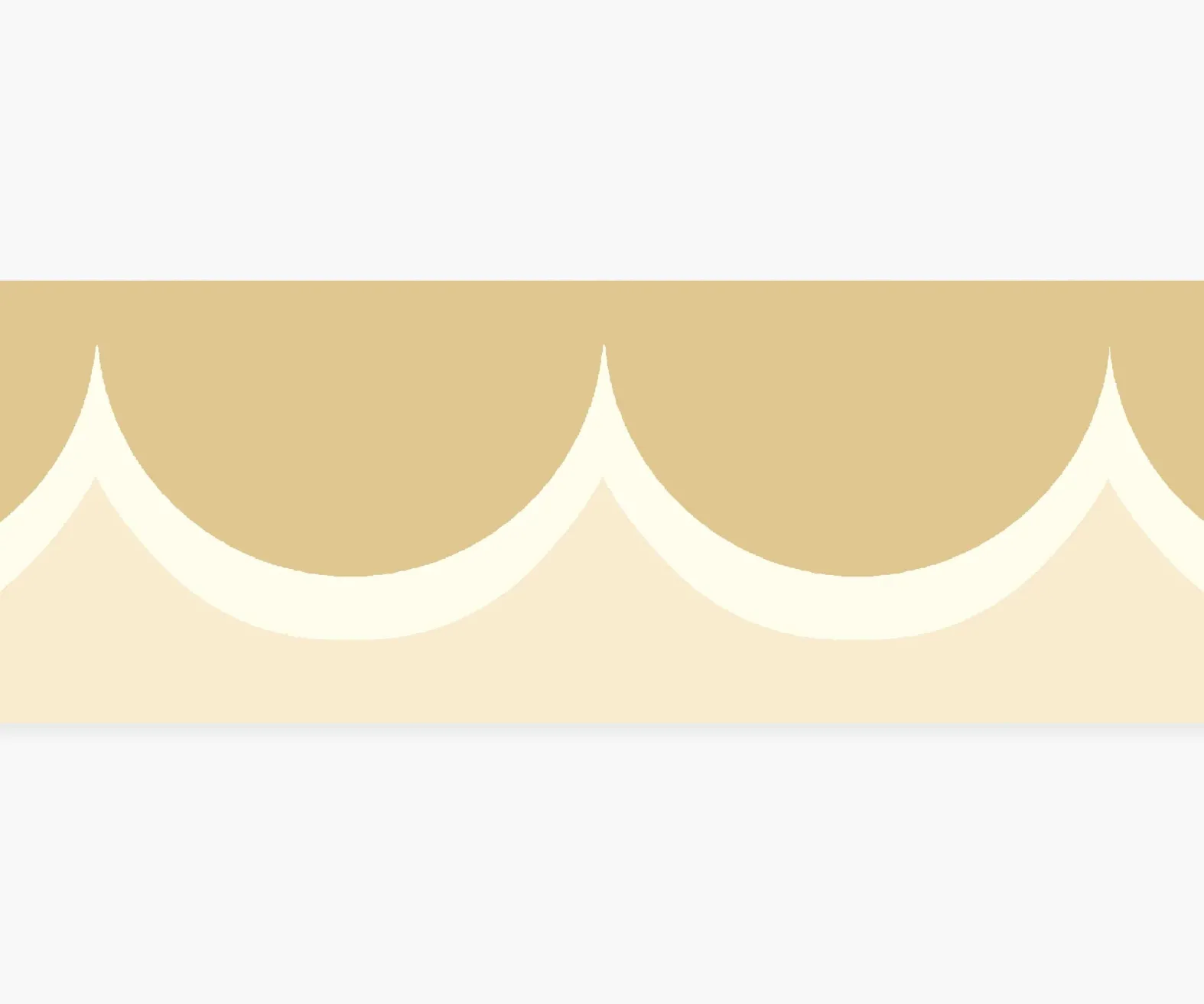 Scallop Trim Wallpaper
