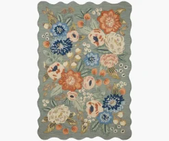 Vintage Blossoms Wool-Hooked Rug