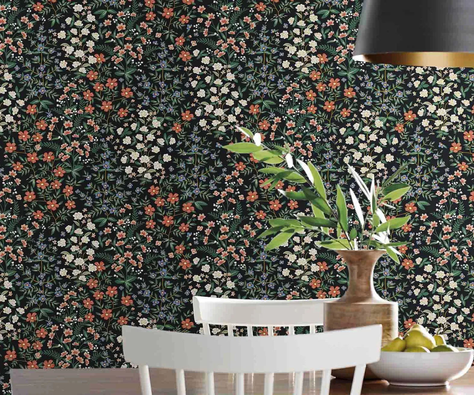 Wildwood Garden Wallpaper Sample
